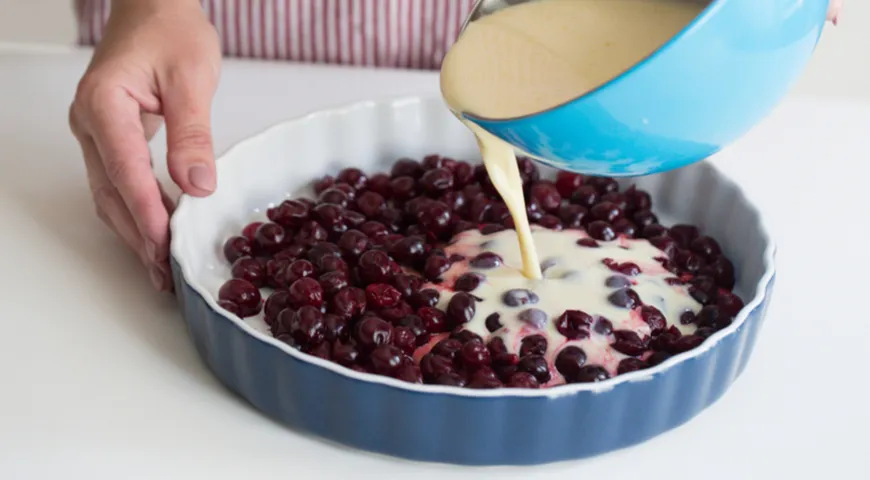 Výroba clafoutis. Správna konzistencia cesta na clafoutis