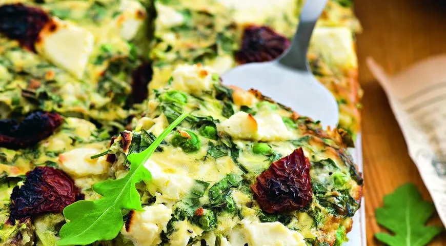 Frittata s fetou a sušenými paradajkami v rúre