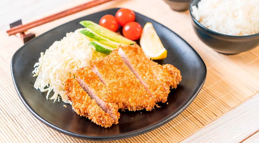 Japonská kotleta tonkatsu