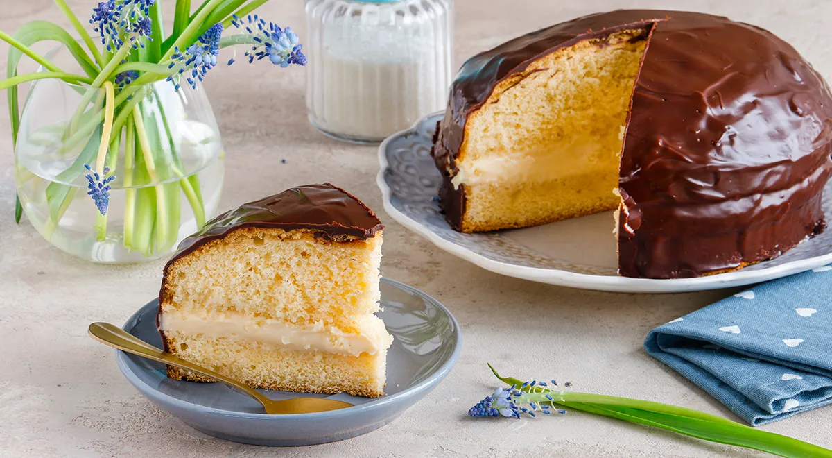 Torta „Čarodejnica“ s impregnáciou koňakom